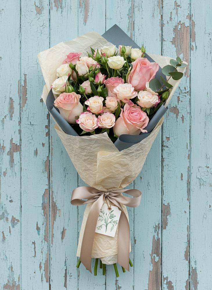 Букет цветов из: Розы в Восточном Ставропольского края