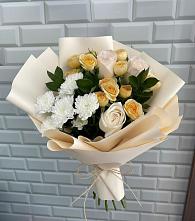 Букет цветов из:  Розы и Хризантемы в Восточном Ставропольского края