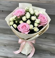 Букет цветов из:  Розы в Восточном Ставропольского края