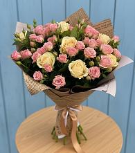 Букет цветов из:  Розы в Восточном Ставропольского края