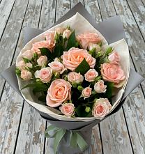 Букет цветов из:  Розы в Восточном Ставропольского края