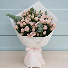 Букет цветов из:  Розы в Восточном Ставропольского края