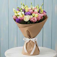 Букет цветов из:  Лизиантусы в Восточном Ставропольского края